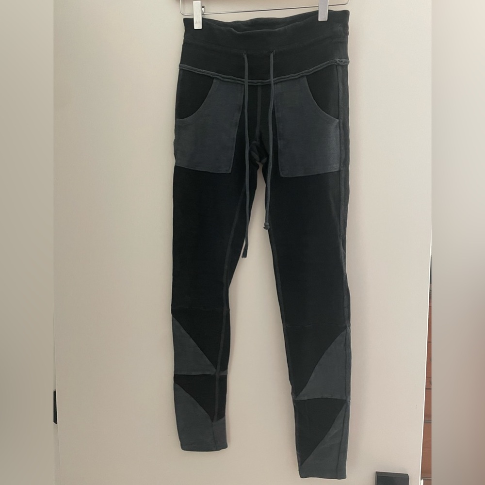 Free People Kyoto Ankle Leggings Black/Grey Size Small